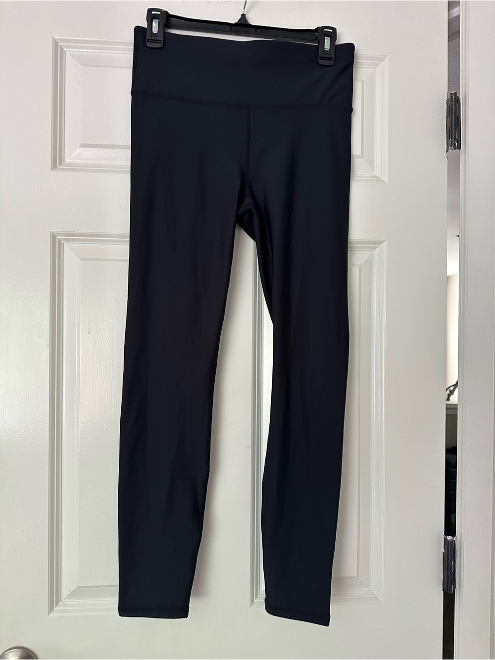 Fabletics Black High-Waist Cold Weather Leggings size M